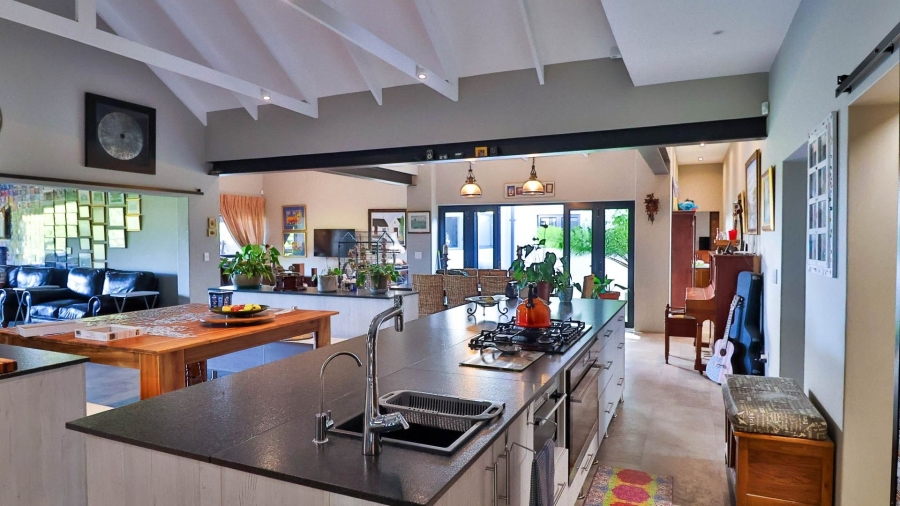 9 Bedroom Property for Sale in Onrus Western Cape